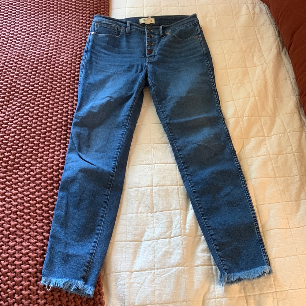 Madewell 10’’ High Rise Skinny Jean with raw edge hem